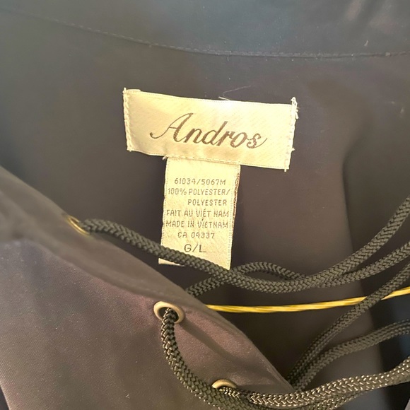 Shirt - Picture 2 of 3